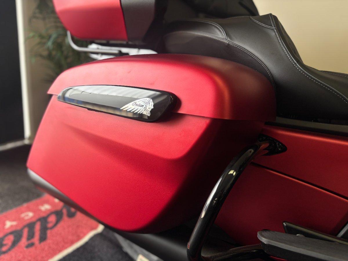 2025 INDIAN ROADMASTER DARK HORSE TOURER