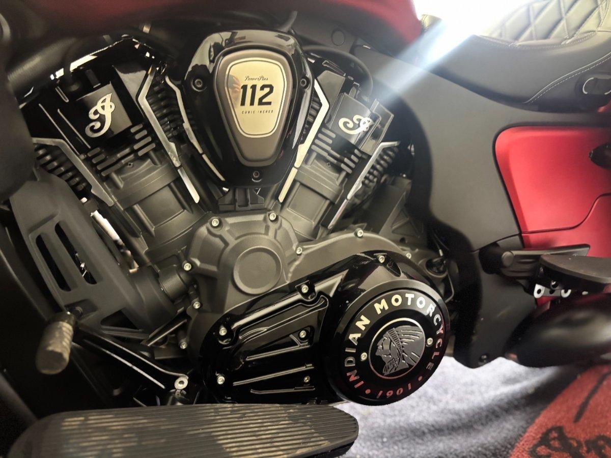 2025 INDIAN ROADMASTER DARK HORSE TOURER