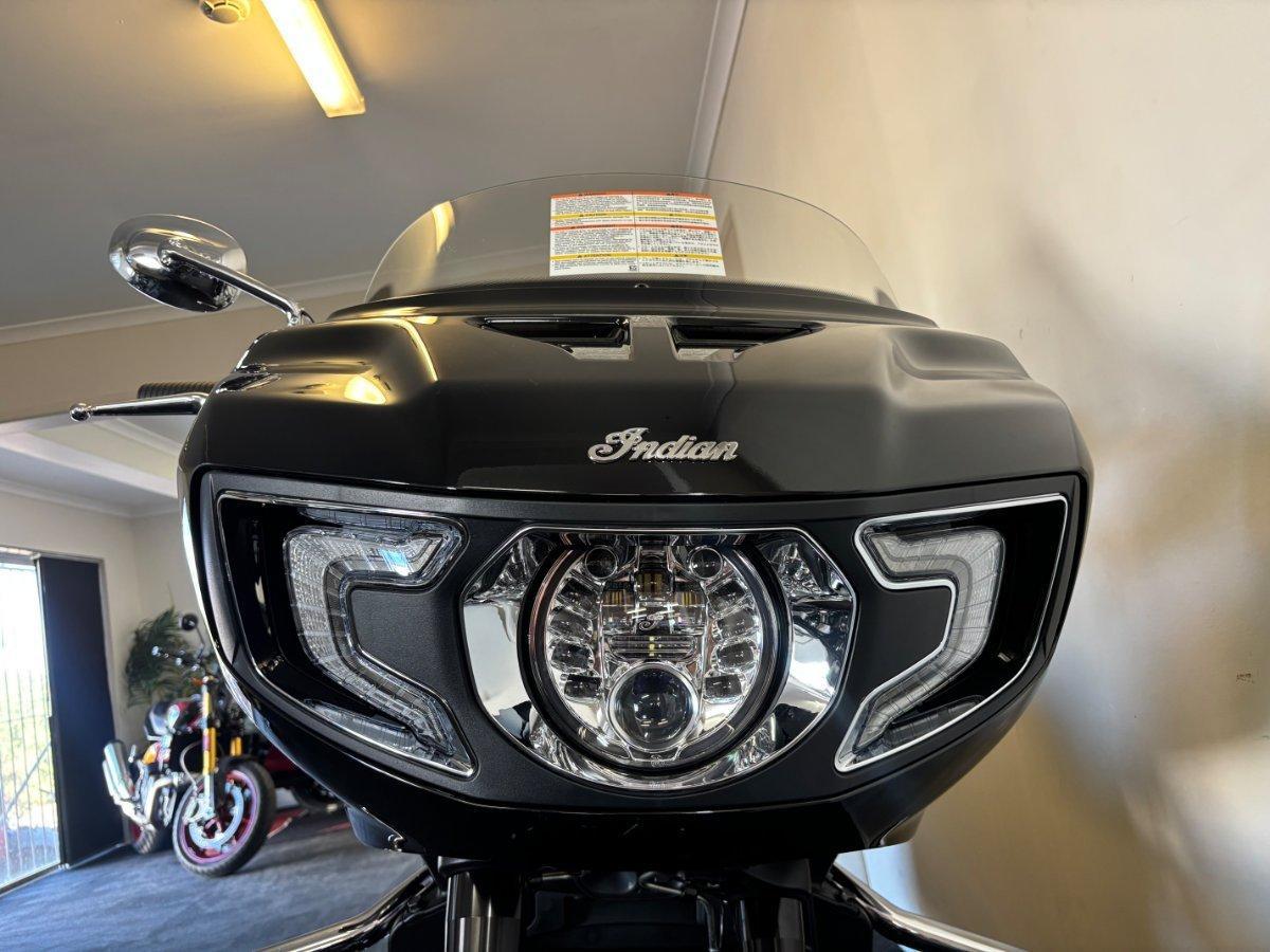 2025 INDIAN CHALLENGER LIMITED ROAD