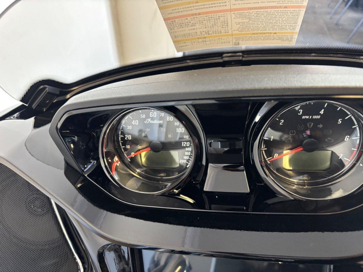 2025 INDIAN CHALLENGER LIMITED ROAD