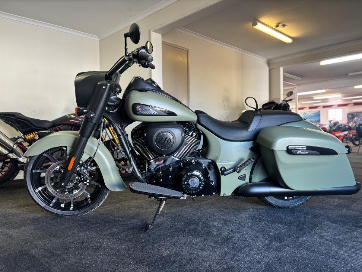 2025 INDIAN SPRINGFIELD DARK HORSE CRUISER