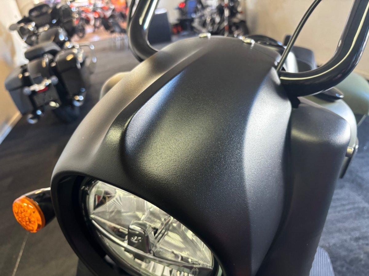 2025 INDIAN SPRINGFIELD DARK HORSE CRUISER