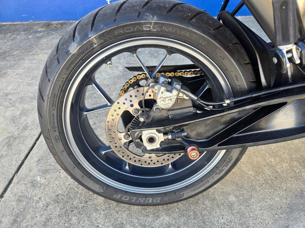 2023 KTM 890 DUKE GP ROAD