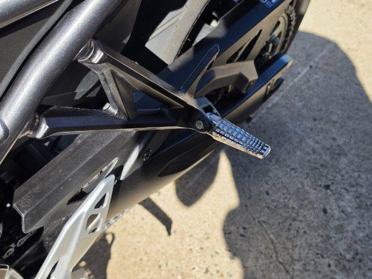 2023 SUZUKI GSX-8S ROAD