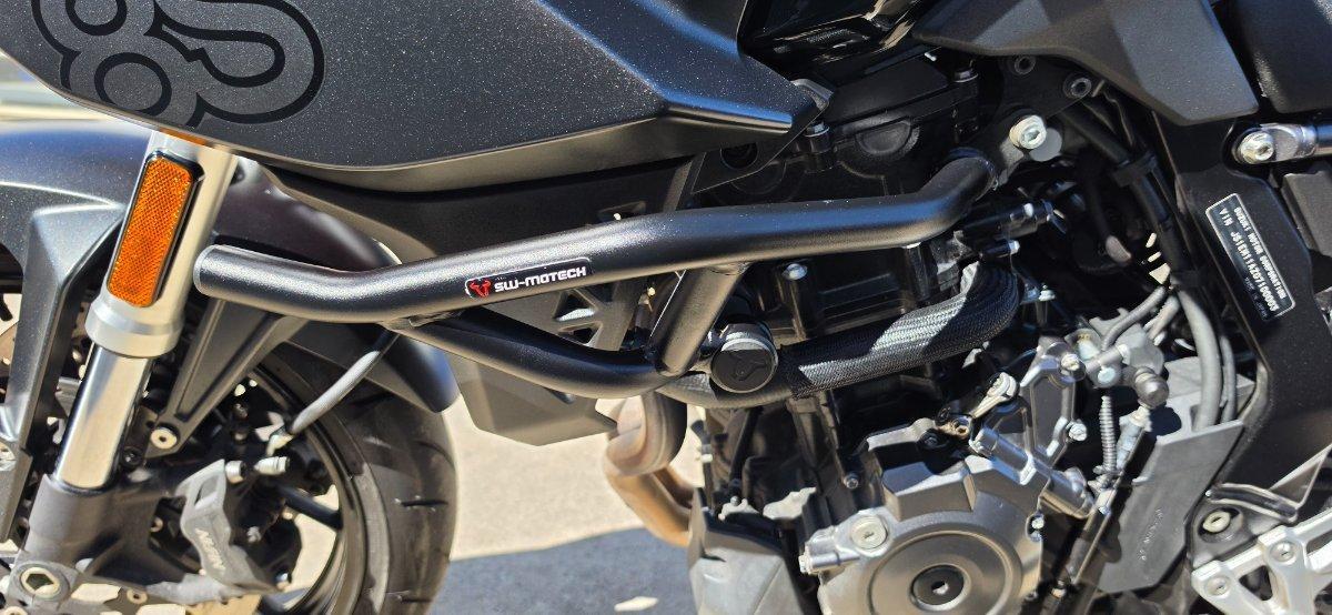 2023 SUZUKI GSX-8S ROAD
