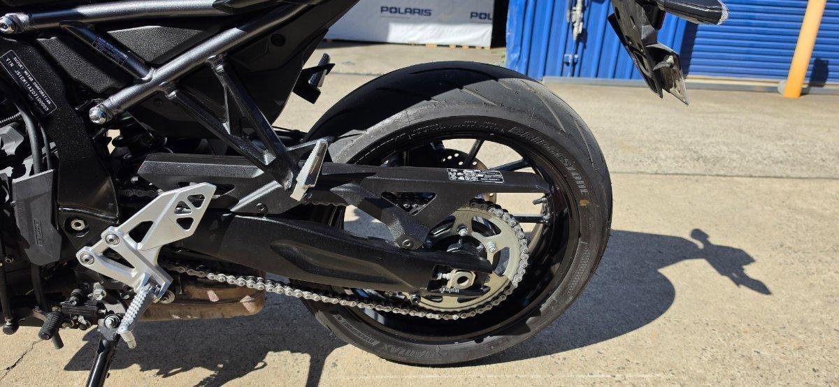 2023 SUZUKI GSX-8S ROAD