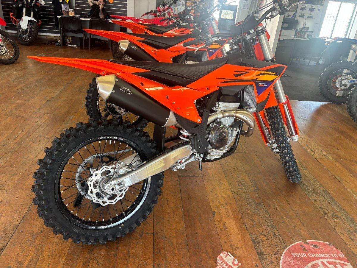 2026 KTM 350 SX-F MOTOCROSS