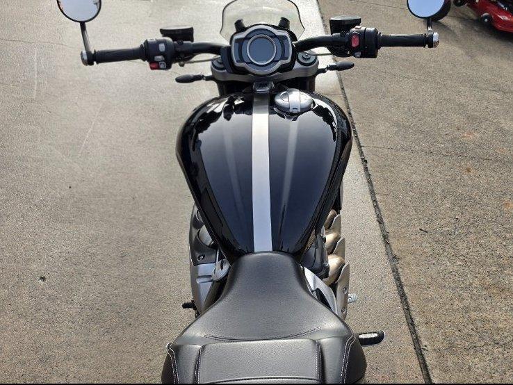 2022 TRIUMPH ROCKET 3 R CRUISER