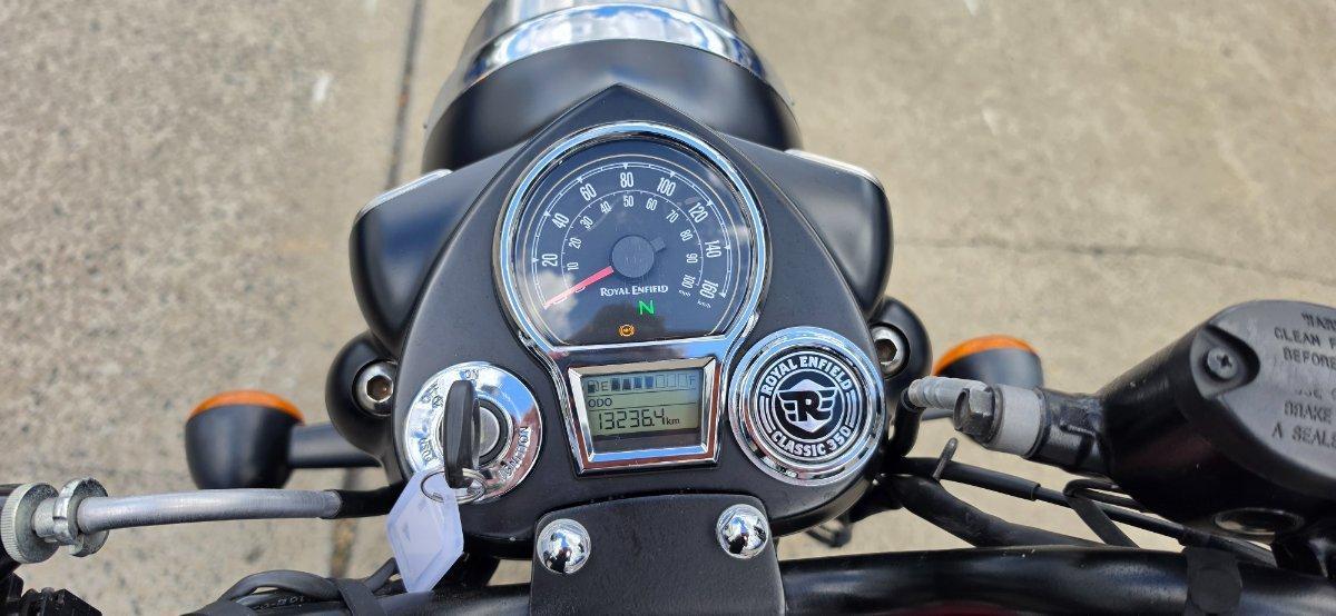 2022 ROYAL ENFIELD CLASSIC 350 DARK ROAD