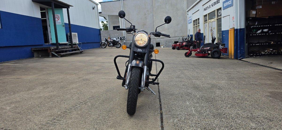 2022 ROYAL ENFIELD CLASSIC 350 DARK ROAD