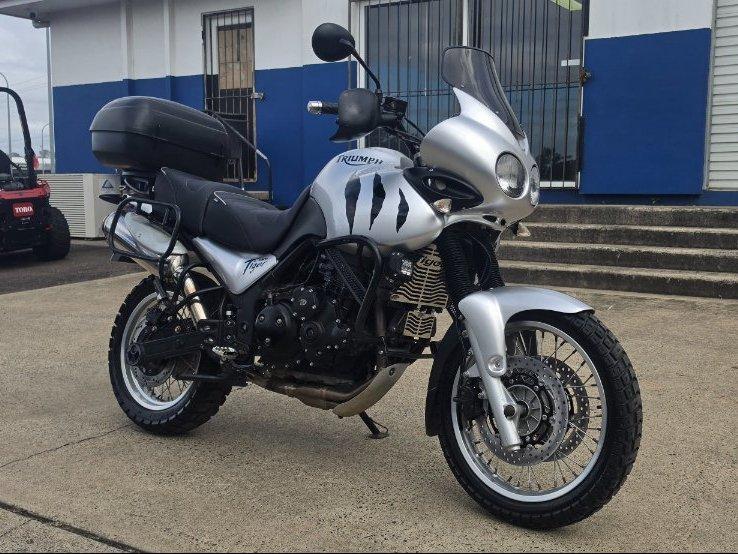 2003 TRIUMPH TIGER 955i DUAL SPORTS