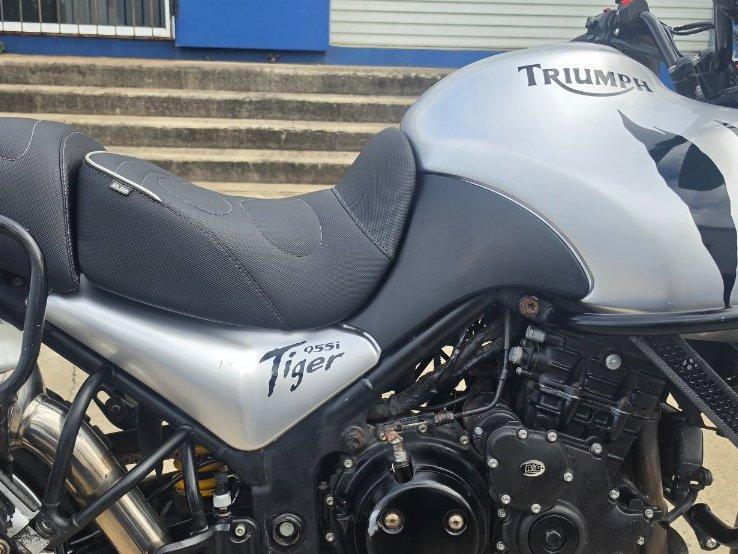 2003 TRIUMPH TIGER 955i DUAL SPORTS