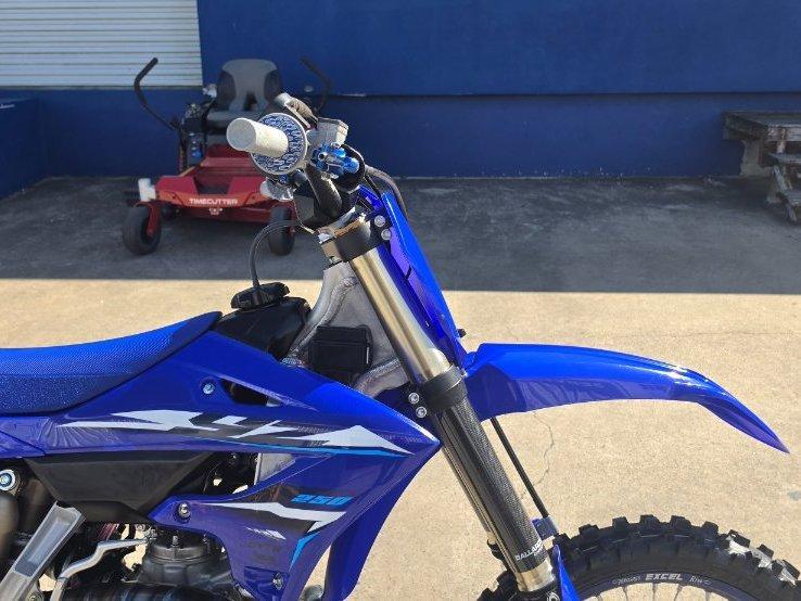 2026 YAMAHA YZ250 MOTOCROSS