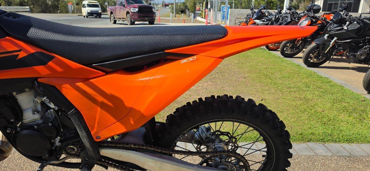 2025 KTM 300 SX MOTOCROSS