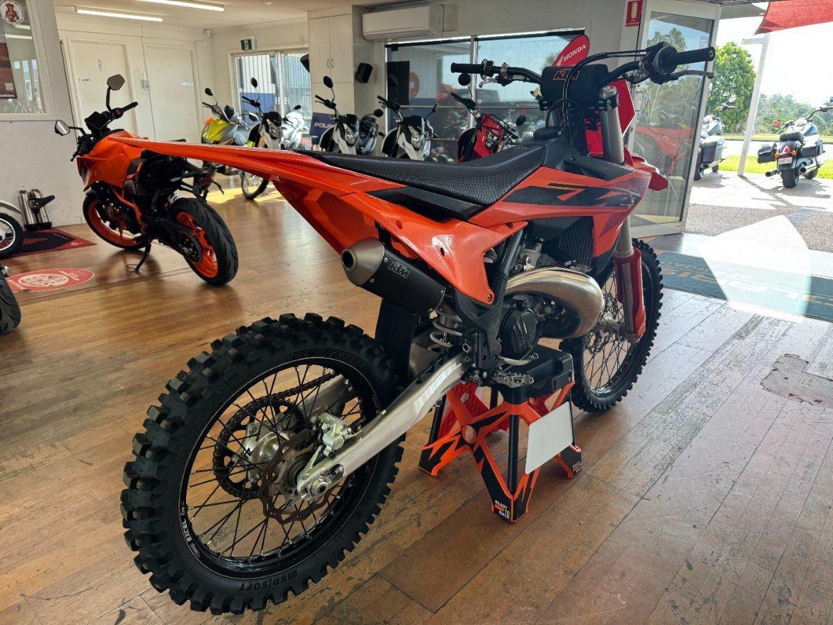 2025 KTM 300 SX MOTOCROSS