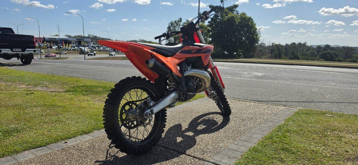 2025 KTM 300 SX MOTOCROSS