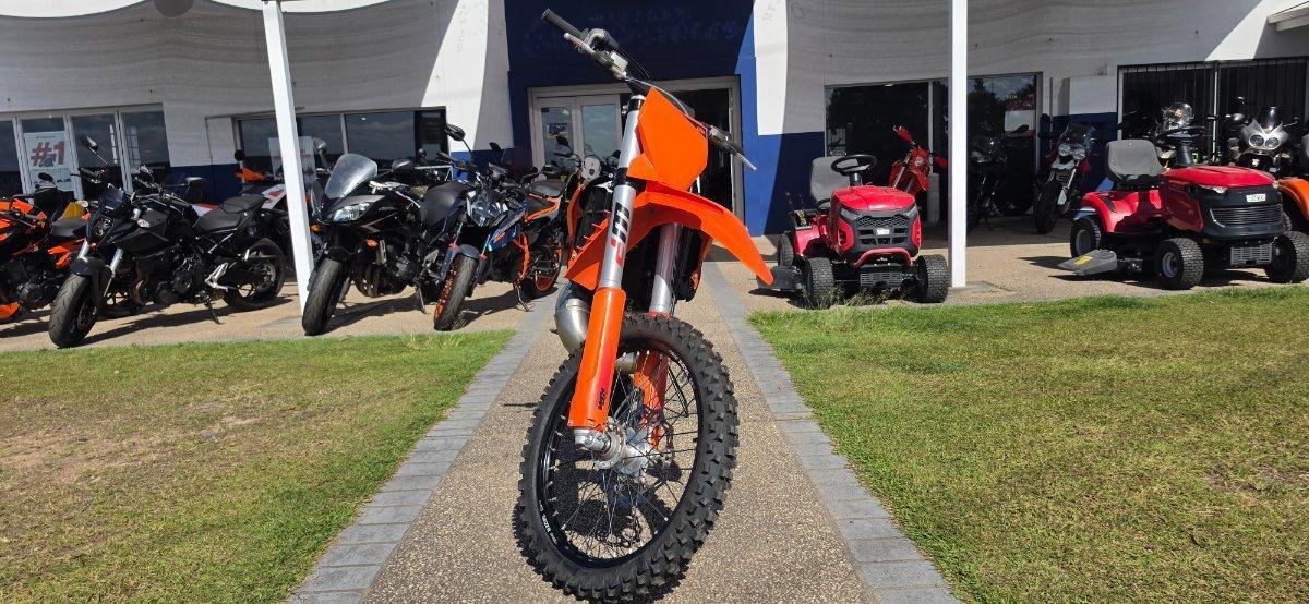 2025 KTM 300 SX MOTOCROSS