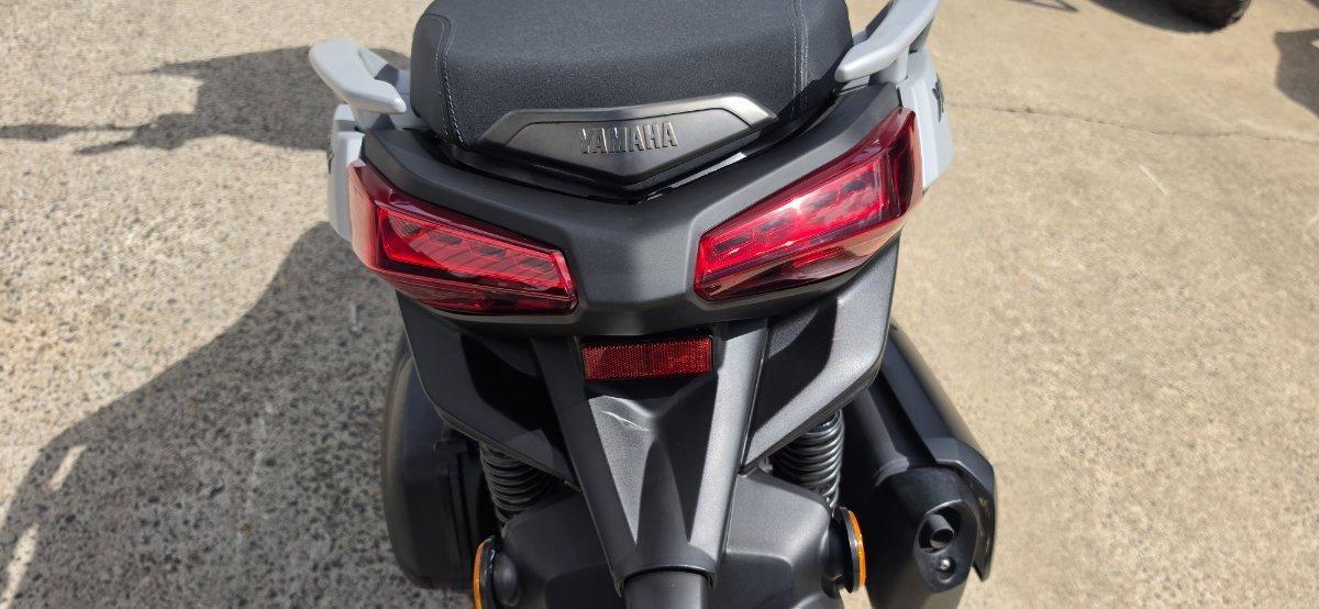 2024 YAMAHA XMAX 300 (CZD300A) SCOOTER