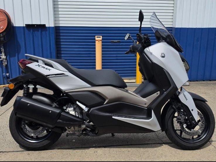 2024 YAMAHA XMAX 300 (CZD300A) SCOOTER