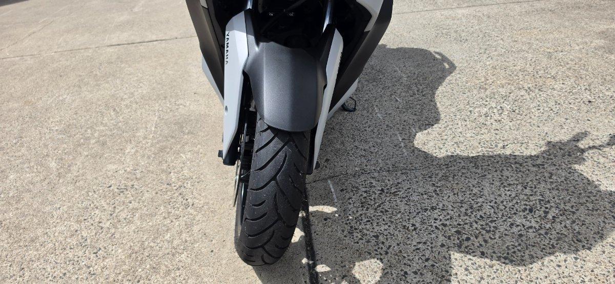 2024 YAMAHA XMAX 300 (CZD300A) SCOOTER