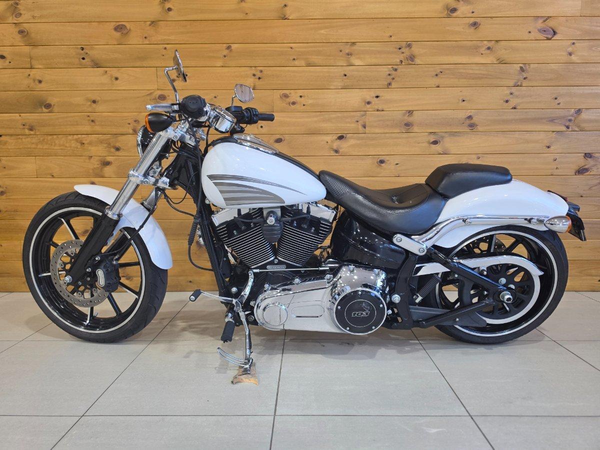 2016 HARLEY-DAVIDSON BREAKOUT 103 (FXSB) CRUISER