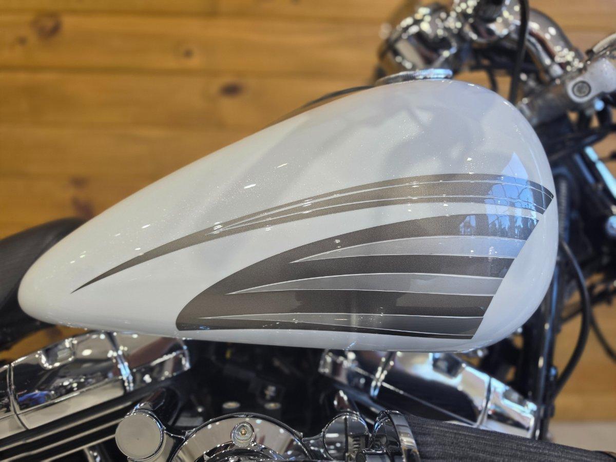 2016 HARLEY-DAVIDSON BREAKOUT 103 (FXSB) CRUISER