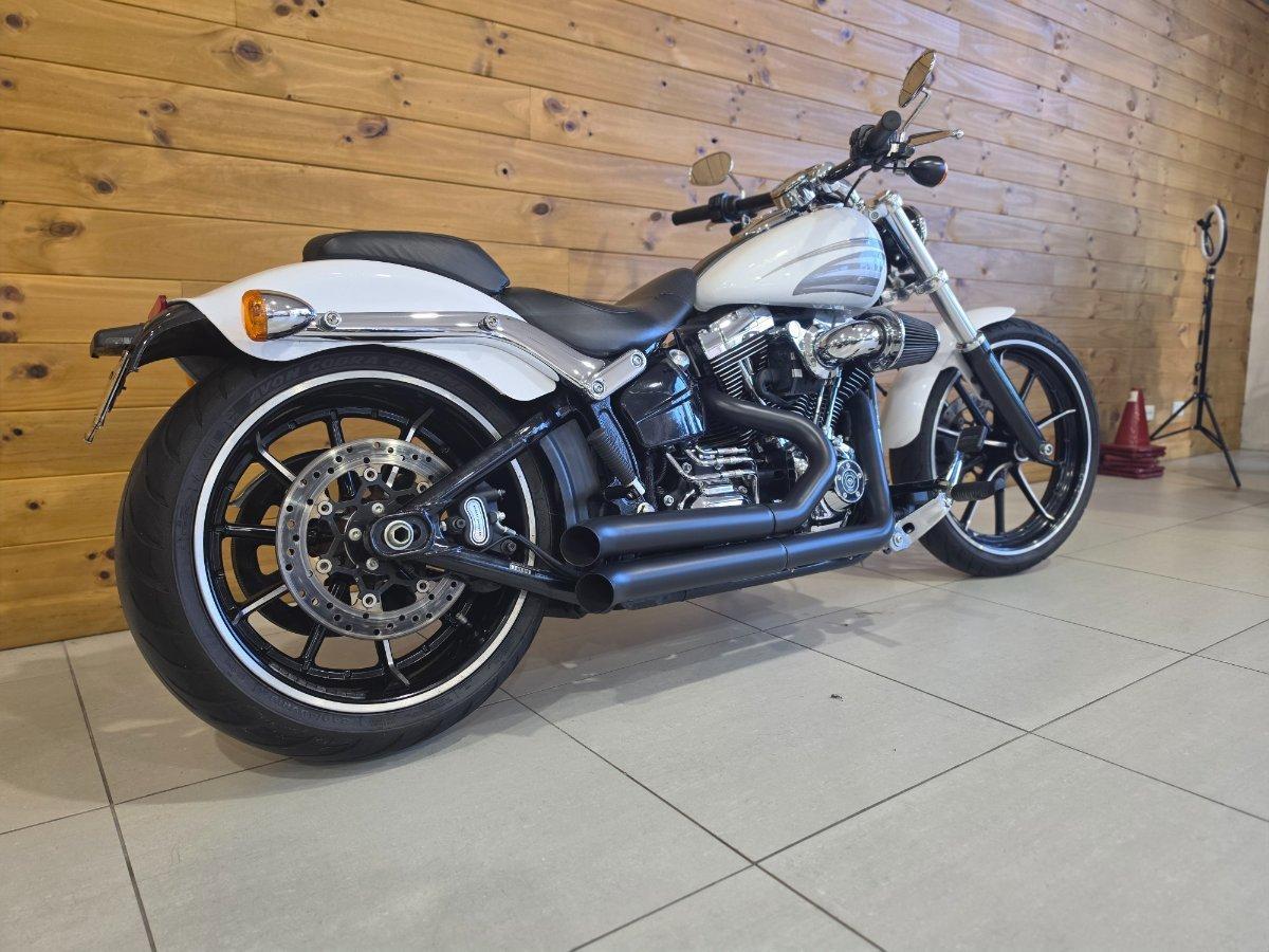 2016 HARLEY-DAVIDSON BREAKOUT 103 (FXSB) CRUISER