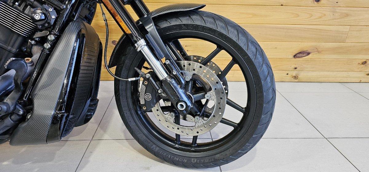 2014 HARLEY-DAVIDSON VRSCDX NIGHT ROD SPECIAL CRUISER
