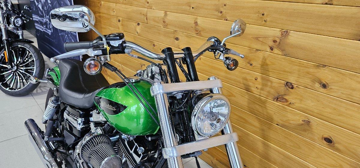 2015 HARLEY-DAVIDSON FXDWG WIDE GLIDE CRUISER