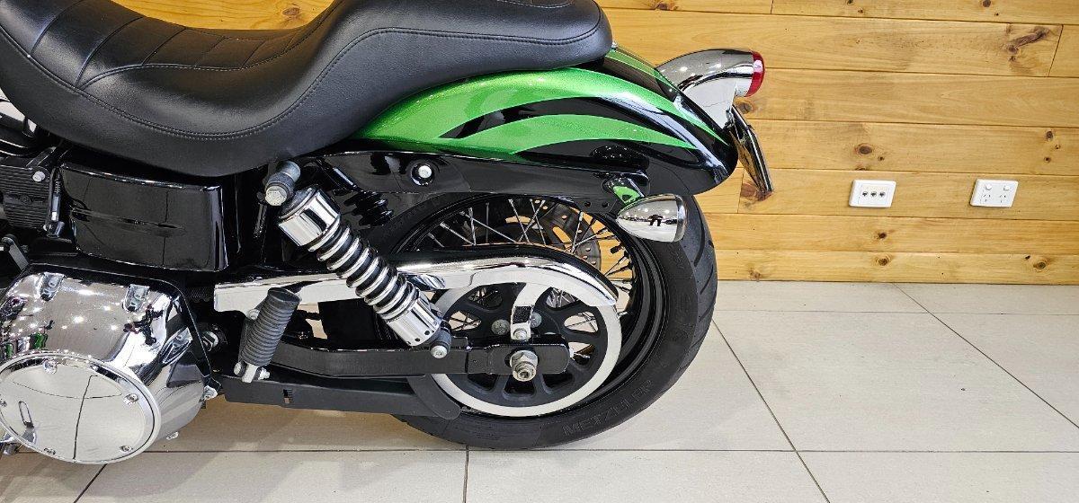 2015 HARLEY-DAVIDSON FXDWG WIDE GLIDE CRUISER