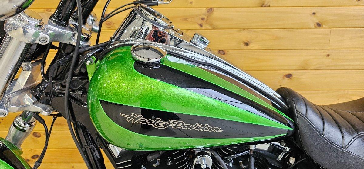 2015 HARLEY-DAVIDSON FXDWG WIDE GLIDE CRUISER