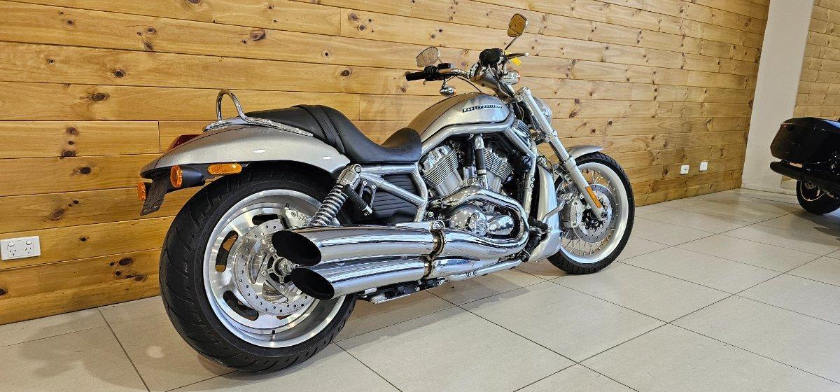 2008 HARLEY-DAVIDSON VRSCAW V-ROD CRUISER