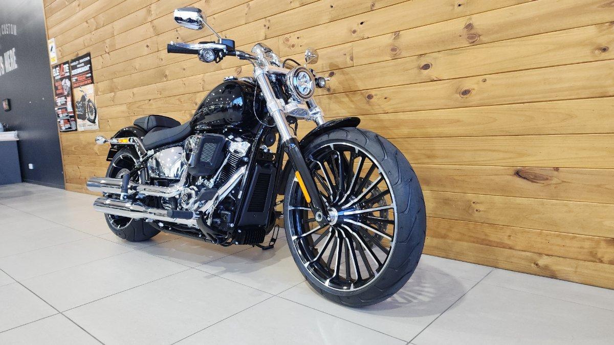 2025 HARLEY-DAVIDSON FXBR BREAKOUT (117) CRUISER