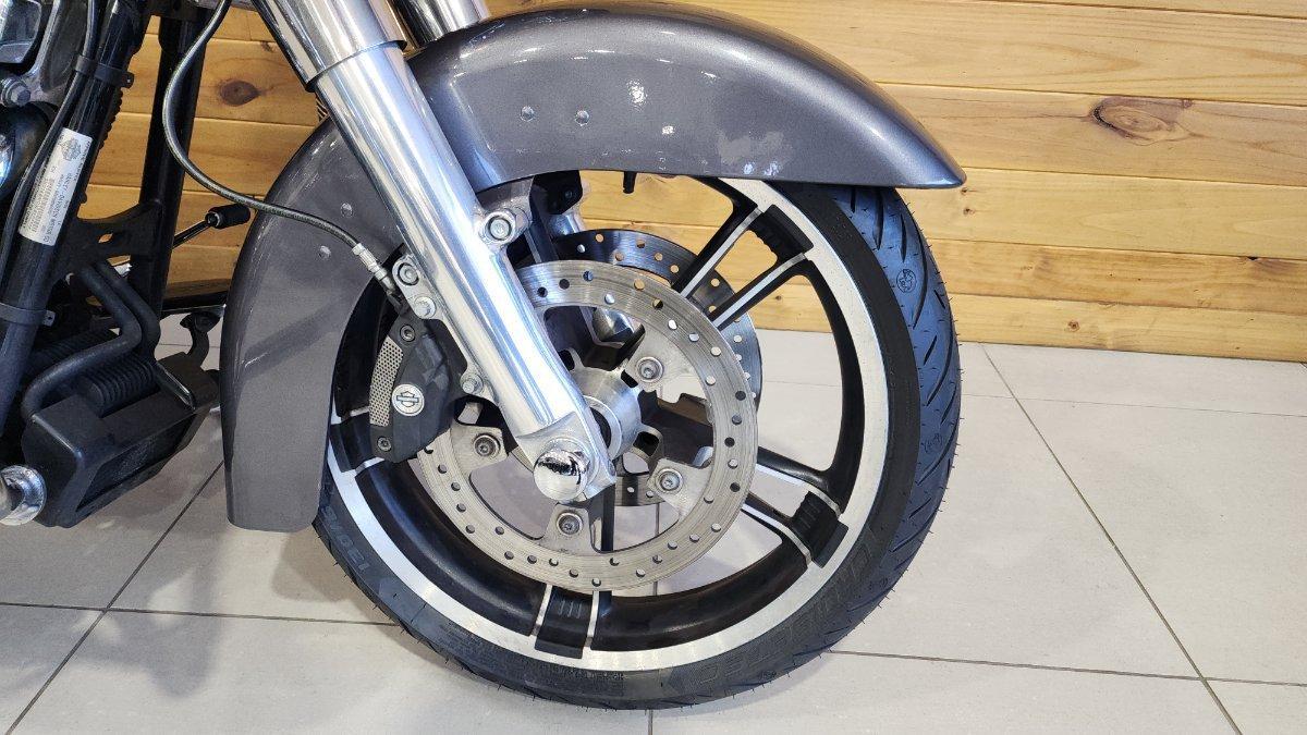 2013 HARLEY-DAVIDSON FLHX STREET GLIDE CRUISER