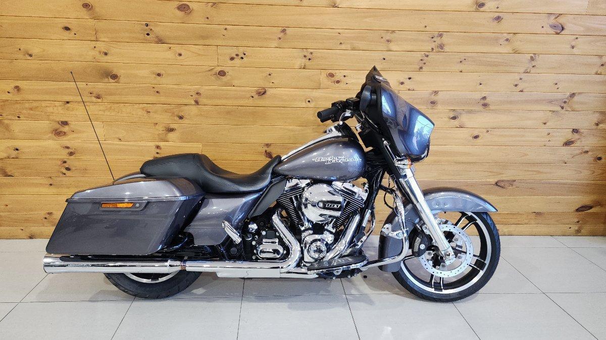 2013 HARLEY-DAVIDSON FLHX STREET GLIDE CRUISER