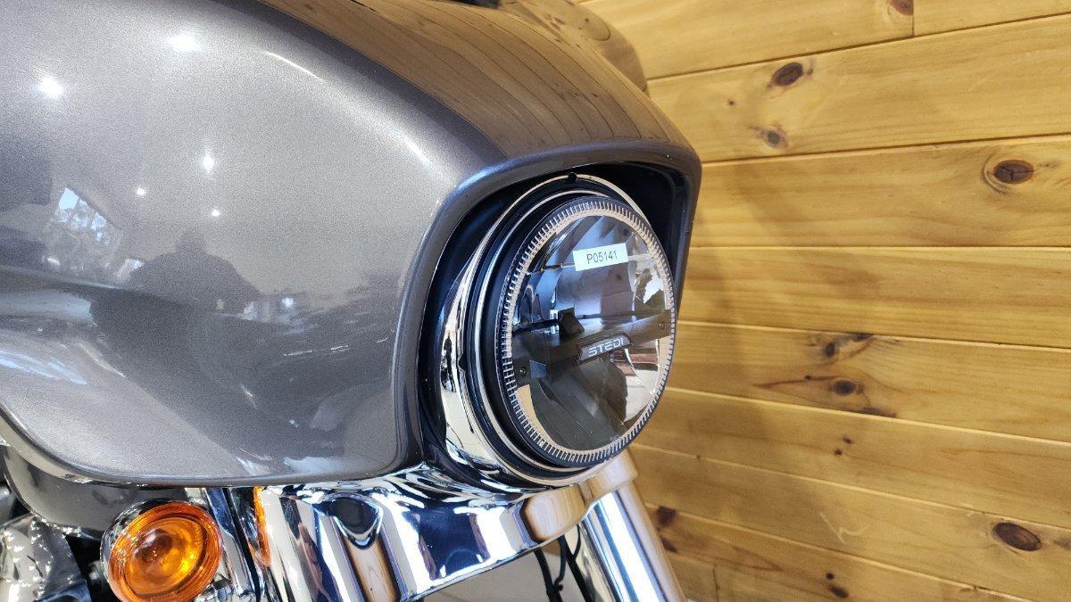2013 HARLEY-DAVIDSON FLHX STREET GLIDE CRUISER