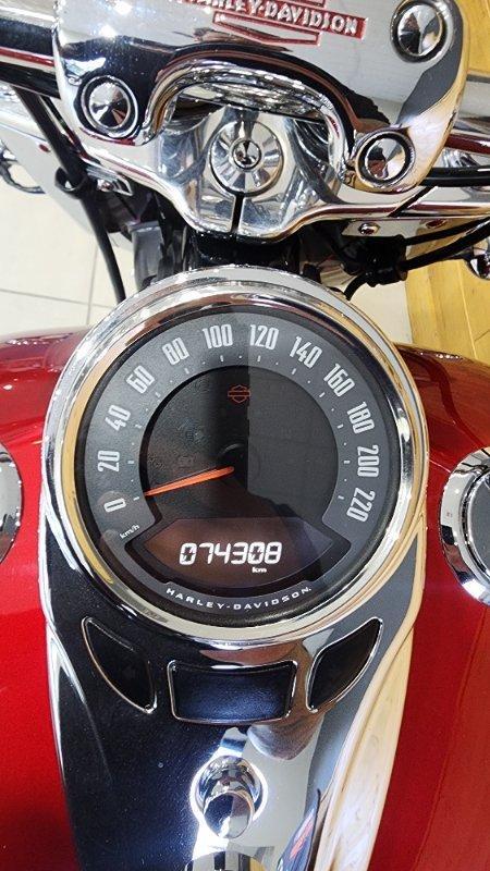2018 HARLEY-DAVIDSON FLDE DELUXE (107) CRUISER