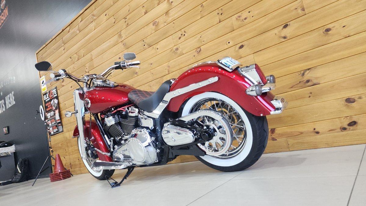 2018 HARLEY-DAVIDSON FLDE DELUXE (107) CRUISER