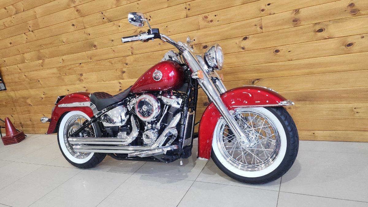 2018 HARLEY-DAVIDSON FLDE DELUXE (107) CRUISER