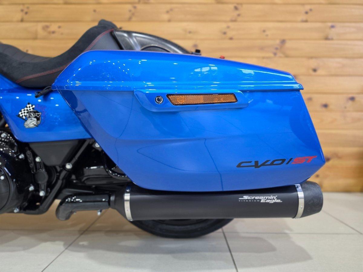 2026 HARLEY-DAVIDSON FLHXSTSE CVO STR GLIDE ST(121) CRUISER