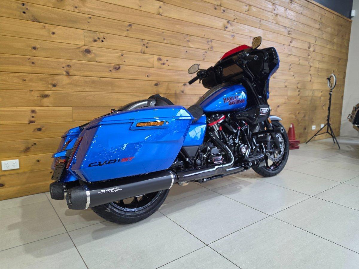 2026 HARLEY-DAVIDSON FLHXSTSE CVO STR GLIDE ST(121) CRUISER