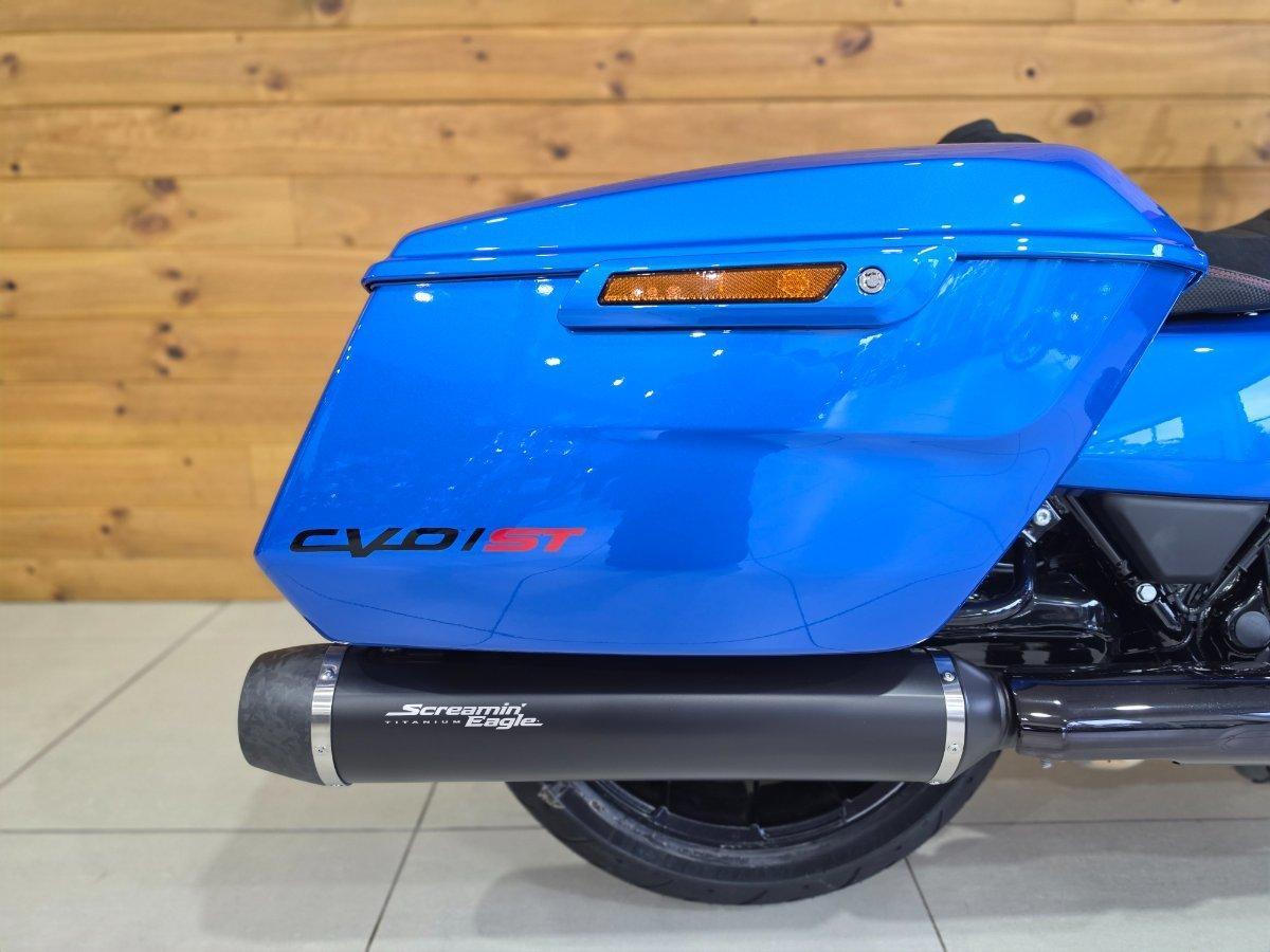 2026 HARLEY-DAVIDSON FLHXSTSE CVO STR GLIDE ST(121) CRUISER