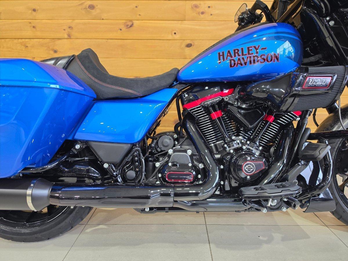 2026 HARLEY-DAVIDSON FLHXSTSE CVO STR GLIDE ST(121) CRUISER