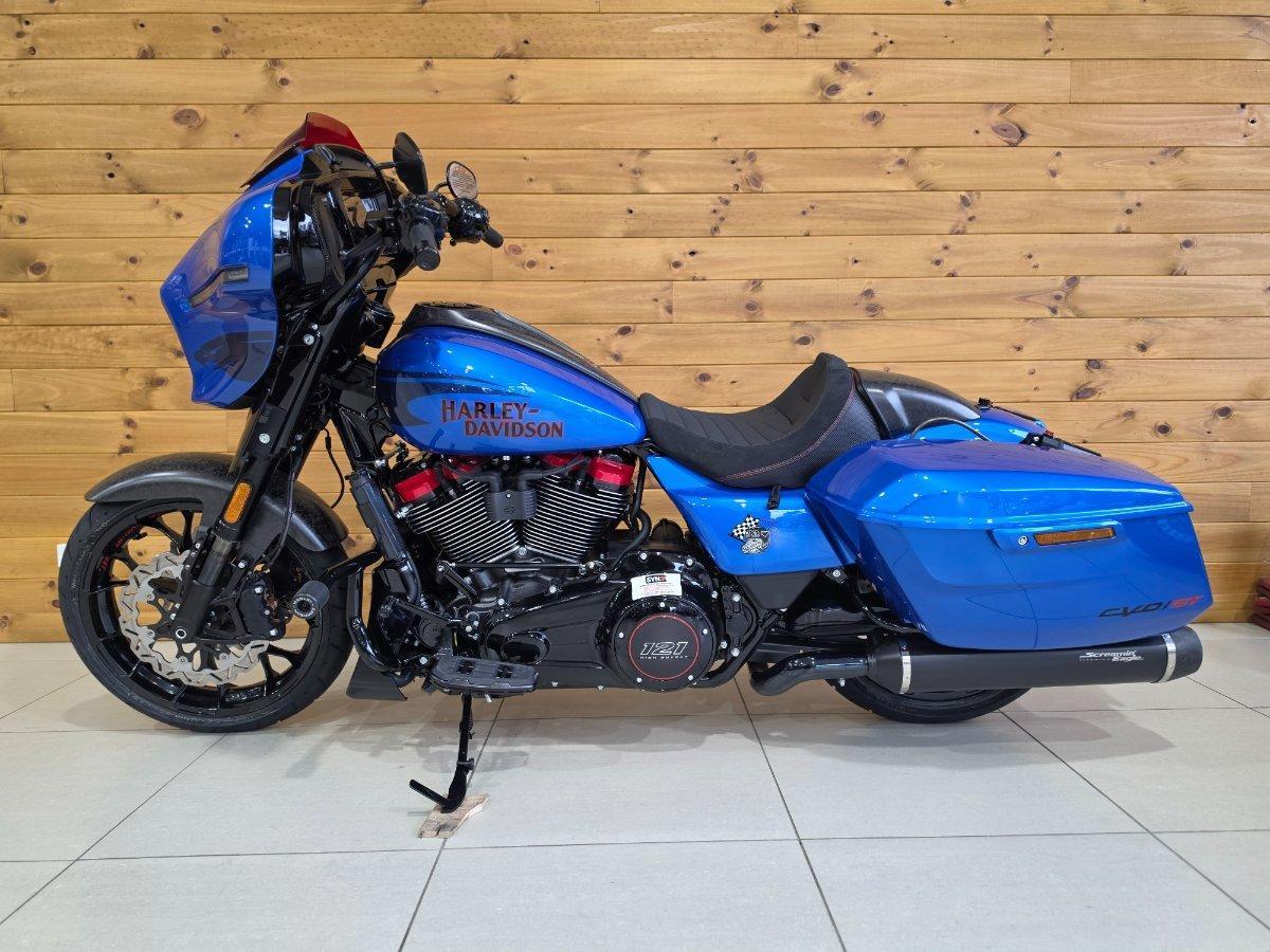 2026 HARLEY-DAVIDSON FLHXSTSE CVO STR GLIDE ST(121) CRUISER