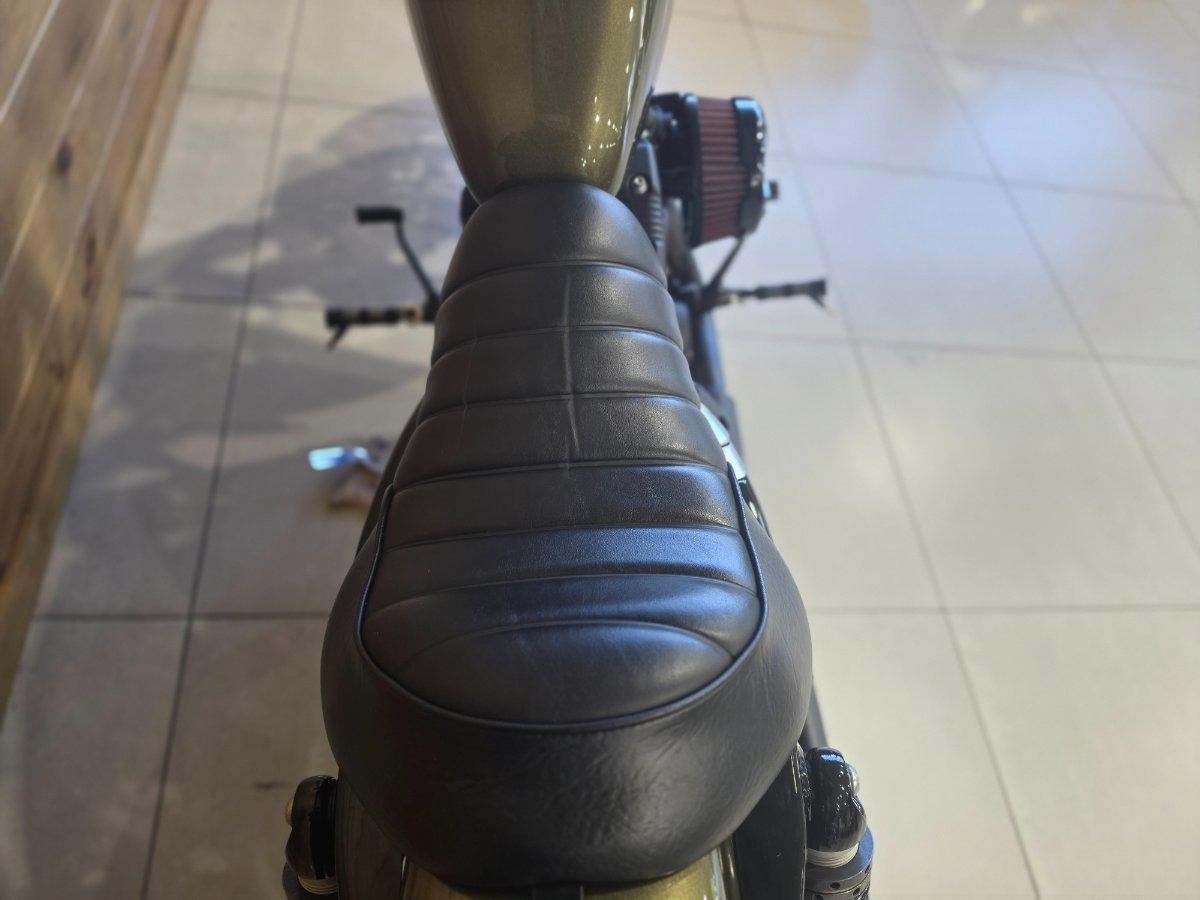 2016 HARLEY-DAVIDSON XL883N IRON 883 CRUISER