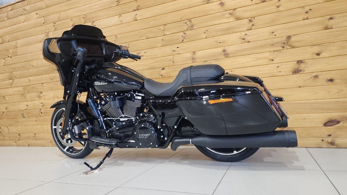 2026 HARLEY-DAVIDSON FLHX STREET GLIDE (117) CRUISER