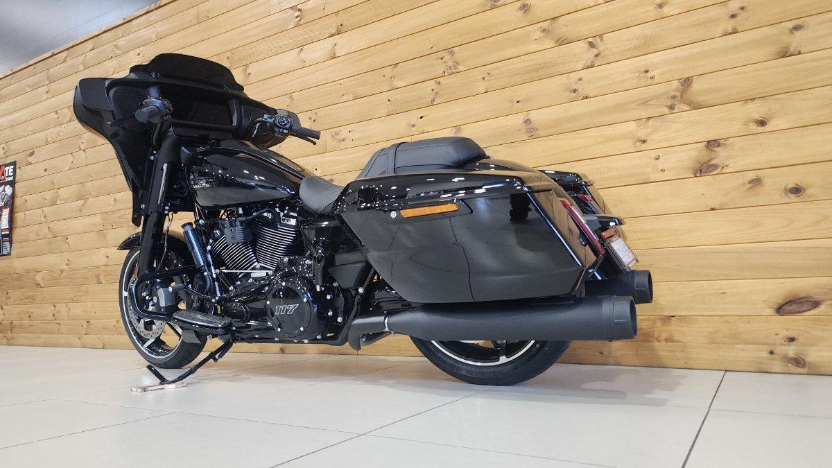 2026 HARLEY-DAVIDSON FLHX STREET GLIDE (117) CRUISER
