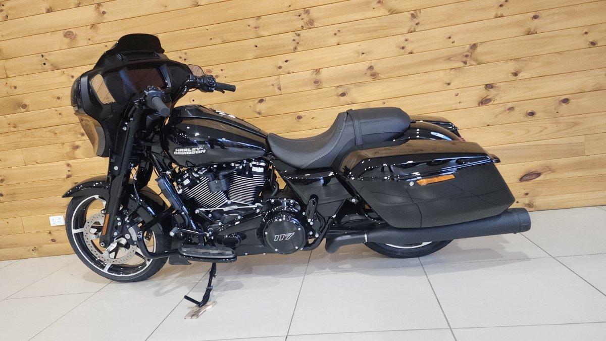 2026 HARLEY-DAVIDSON FLHX STREET GLIDE (117) CRUISER