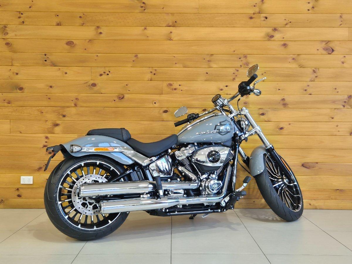 2026 HARLEY-DAVIDSON FXBR BREAKOUT (117) CRUISER