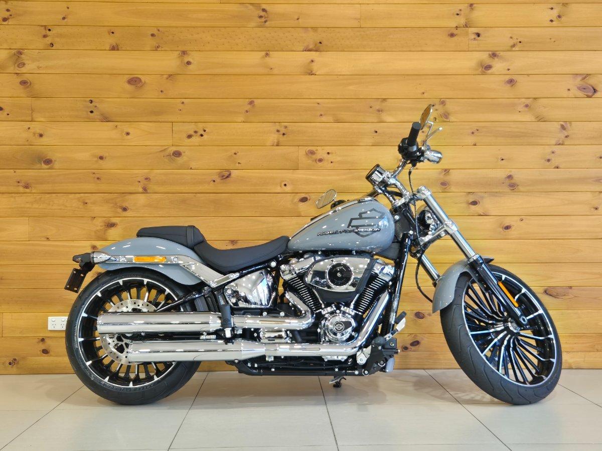 2026 HARLEY-DAVIDSON FXBR BREAKOUT (117) CRUISER